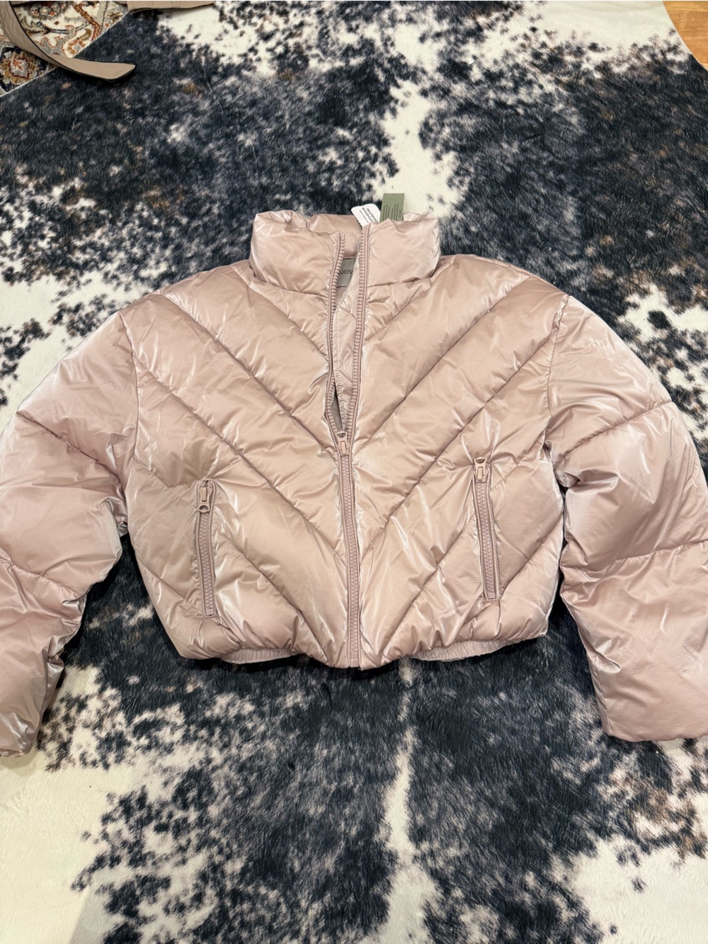 NWT Hudson Women’s Crop Winter Puffer Coat Jacket